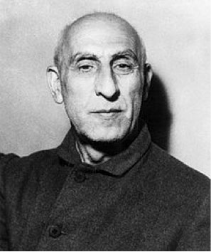 Fig. 6 : Mohamed Mossadegh (1882-1967), primer ministro en 1951, 1952 y 1953