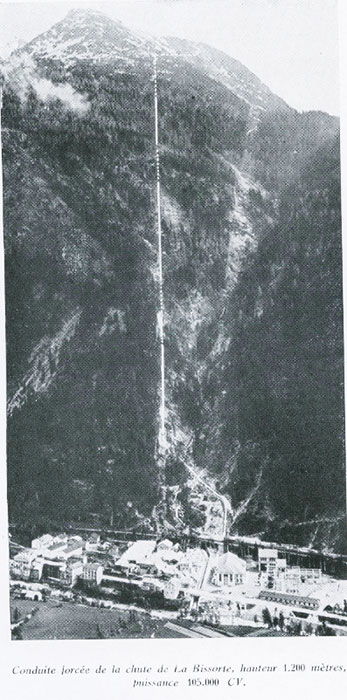 Fig. 6 : Conduite forcée de la chute de la Bissorte, hauteur 1200 mètres, puissance 115 000 CV – Source : Auteur