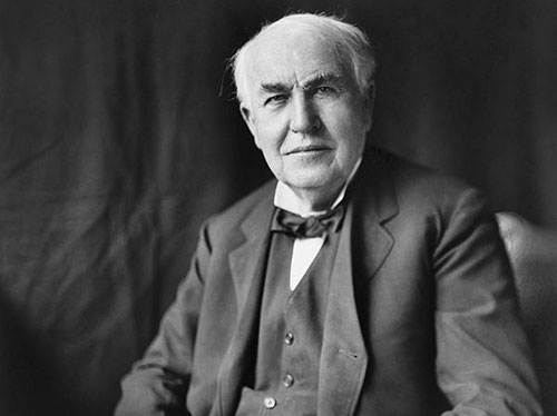 Fig. 7 : Thomas Edison - Source : Louis Bachrach, Bachrach Studios, restored by Michel Vuijlsteke, Library of Congress, via Wikimedia Commons