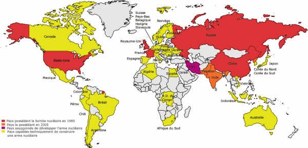 Fig. 3. Géographie du nucléaire militaire. Source : https://www.google.fr/search?q=Trait%C3%A9+de+non+prolif%C3%A9ration++images&tbm=isch&tbo=u&source=univ&sa=X&ved=2ahUKEwjn-d2KobfcAhVQTcAKHSowAQEQ7Al6BAgGEA8&biw=1600&bih=794#imgrc=xkLtt6pQ4-NjRM