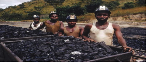 Fig. 10 : Exploitation du charbon au Nigéria