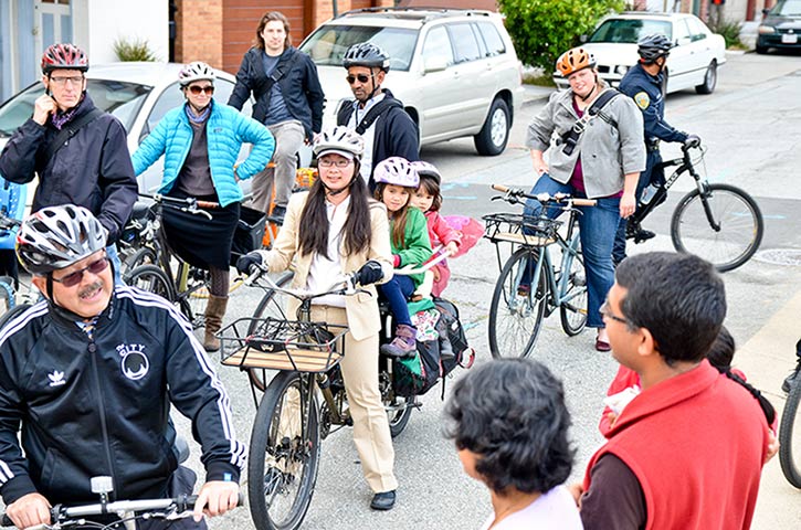 Image 5: Cyclists participating in 'Bike to work week' – Source: San Francisco Bicycle Coalition, via Flickr