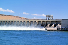 Fig. 1 : Hydraulic dam Fig. 1 : Hydraulic dam
