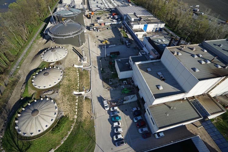 Fig. 21 : Vue aérienne des installations d’Aquapole - Source : Aquapole Encyclopedie energie - methanisation - installations d’Aquapole