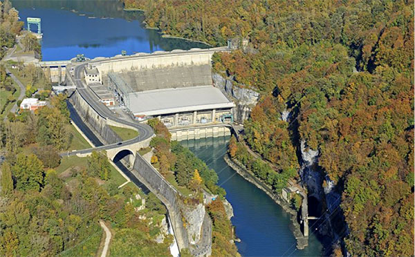 Les grands aménagements hydroélectriques : Génissiat (I)